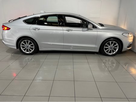 2020 Ford Mondeo ZETEC 2.0 TD150 FULL SERVICE HISTORY €15,950 thumbnail