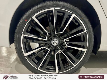 2023 Volkswagen Golf Life 2.0TDI 115bhp 5dr Auto - 231 Reg €29,995 thumbnail