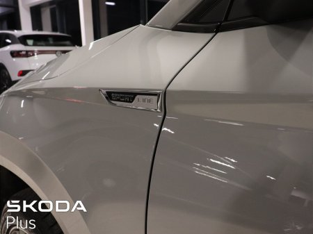 2023 Skoda Karoq 2.0TDI 115HP Sportline €35,950 thumbnail