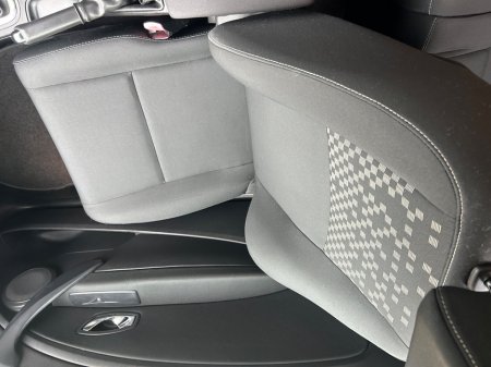 2013 Renault Megane - thumbnail 12