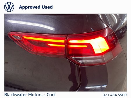 2022 Volkswagen Golf 1.5TSI 130BHP 5DR STYLE €28,995 thumbnail