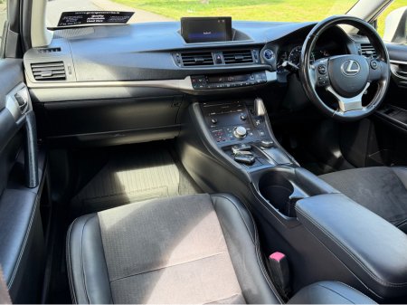 2016 Lexus CT 200 h - thumbnail 27