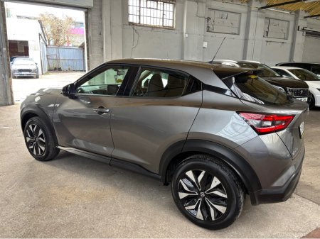 2021 Nissan Juke - thumbnail 7