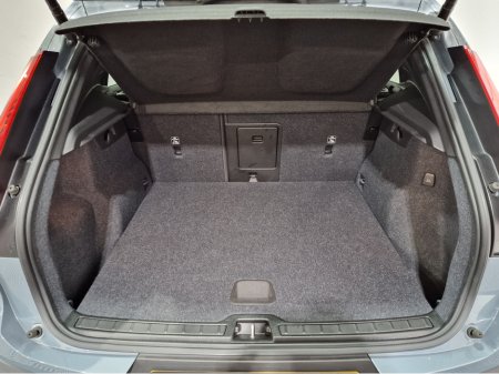 2023 Volvo XC40 T4 PLUS DARK RECHARGE AUTOMATIC **ONE OWNER / APPLE CARPLAY / CRUISE CONTROL / ELECTRIC BOOTLID / HEATED FRONT & REAR SEATS / HEATED STEERING WHEEL / 360 DEGREE CAMERA / WIRELESS PHONE CHARGING** €38,900 thumbnail