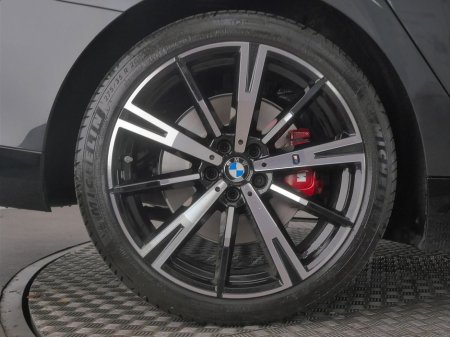 2025 BMW 5 Series 530e M Sport Pro Saloon €75,900 thumbnail