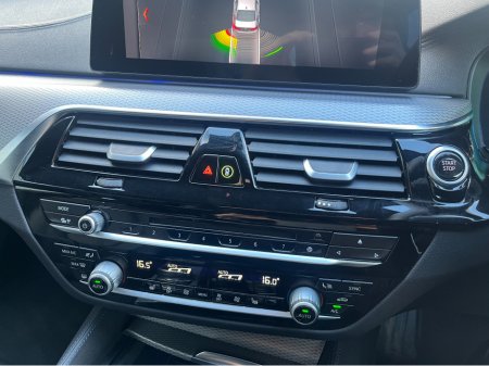 2019 BMW 5 Series 530e M-SPORT PHEV 2.0 PETROL €24,950 thumbnail