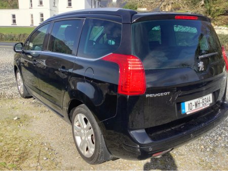 2010 Peugeot 5008 - thumbnail 13