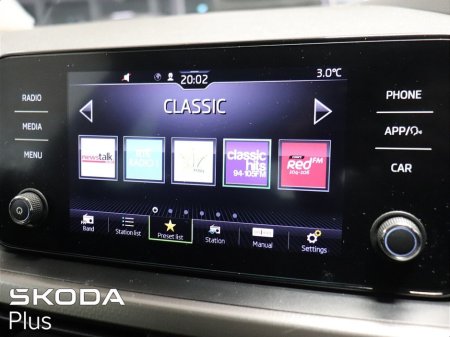 2023 Skoda Kamiq Style 1.0TSI 110HP €24,950 thumbnail