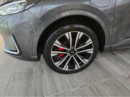 2025 Ford Kuga ST-LINE X PAN ROOF €42,900 thumbnail