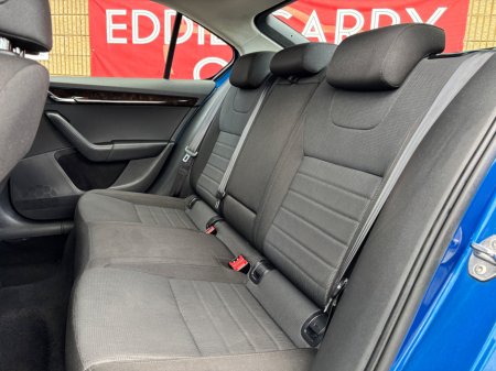 2016 Skoda Octavia - thumbnail 9