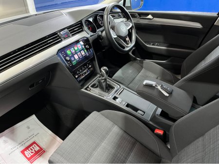 2021 Volkswagen Passat 2.0TDI Business / FINANCE AVAILABLE €16,950 thumbnail