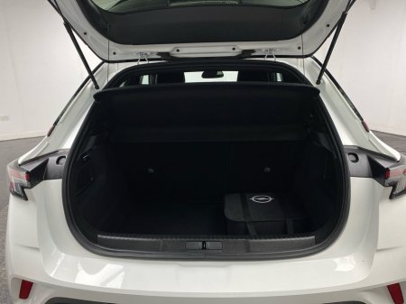 2023 Opel Mokka Mokka E SRI 136PS Electric Auto €17,995 thumbnail