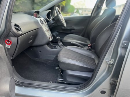 2012 Vauxhall Corsa - thumbnail 19