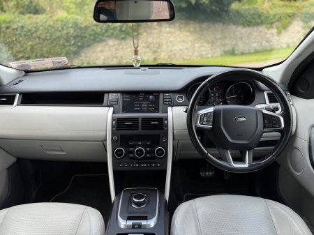 2017 Land Rover Discovery Sport - thumbnail 7