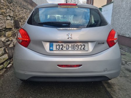 2013 Peugeot 208 1.2 VTI 82 bhp Active €3,750 thumbnail