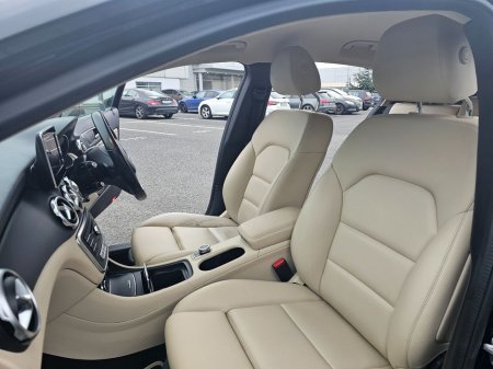 2019 Mercedes-Benz GLA Class - thumbnail 17