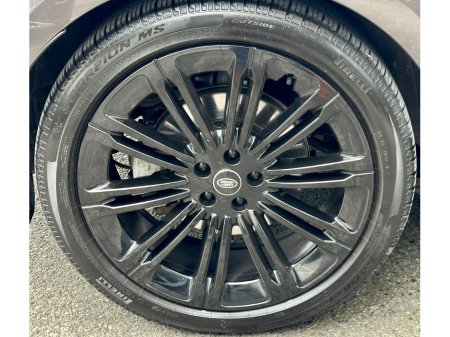 2024 Land Rover Range Rover - thumbnail 18
