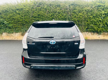 2014 Toyota Prius+ - thumbnail 9