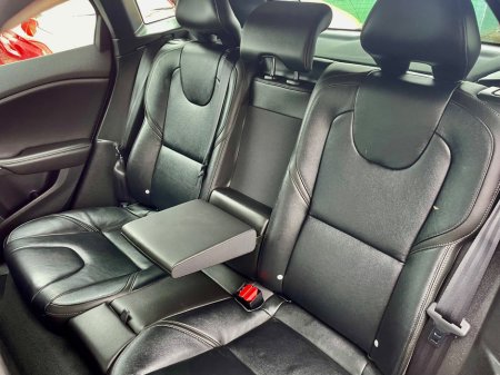 2016 Volvo V40 - thumbnail 22