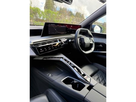 2025 Peugeot 3008 - thumbnail 35