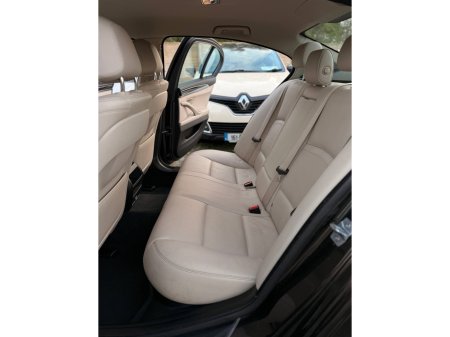 2014 BMW 5 Series - thumbnail 34