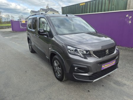 2022 Peugeot Rifter - photo 3