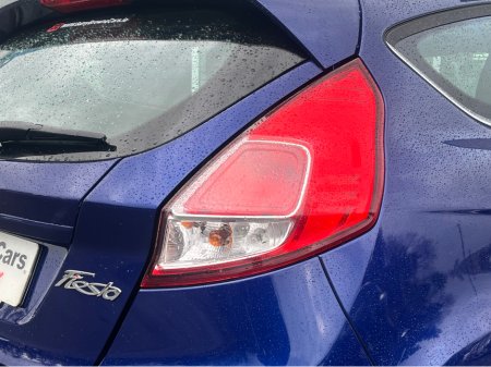 2016 Ford Fiesta 1.25 ZETEC 82PS 3DR €9,500 thumbnail