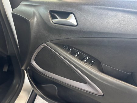 2023 Opel Crossland X - thumbnail 6