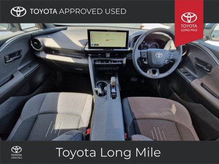 2025 Toyota C-HR - thumbnail 8