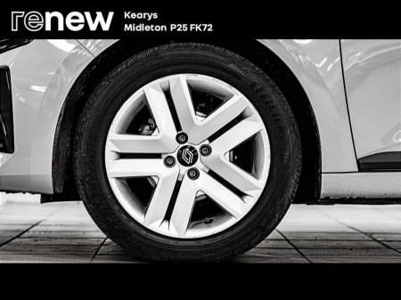 2025 Renault Clio - thumbnail 9