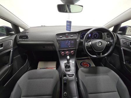 2019 Volkswagen Golf - photo 4