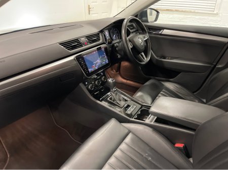 2019 Skoda Superb 2.0TDI 150PS SE L EXECUTIVE TDI DSG***HI SPEC***GLASS SUNROOF***FINANCE AVAILABLE***PREMIUM CARS IN THE NORTH EAST**** €19,950 thumbnail