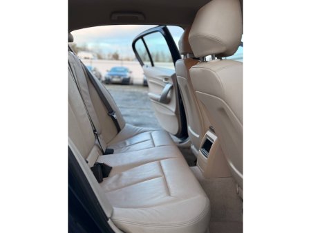 2013 BMW 1 Series - thumbnail 38