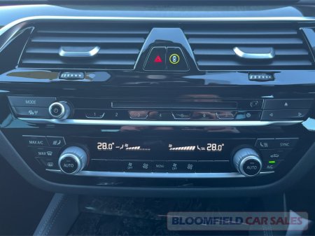 2017 BMW 5 Series - thumbnail 20