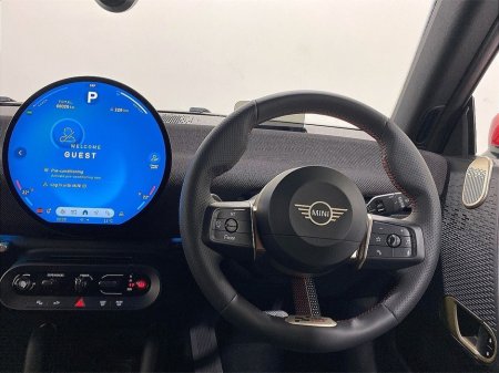 2025 MINI Hatch Cooper E €31,950 thumbnail