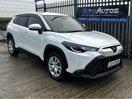 2022 Toyota Corolla Cross Self Charging Hybrid €29,995