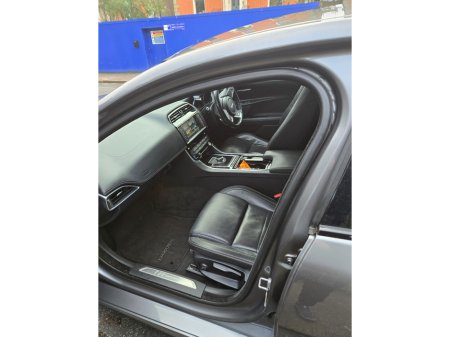 2018 Jaguar XE 2.0 D R-SPORT 180PS 4DR AUTOMATIC VERY NICE CAR €14,950 thumbnail