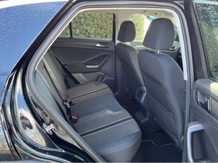 2021 Volkswagen T-Roc - thumbnail 10