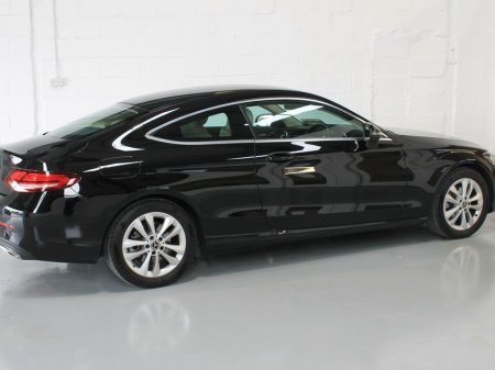 2021 Mercedes-Benz C Class C 180 2DR Auto €37,999 thumbnail