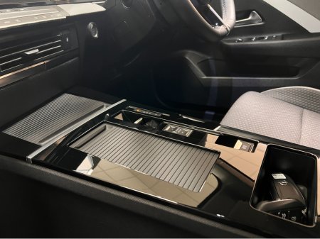 2024 Opel Astra - thumbnail 7