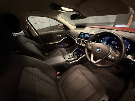 2022 BMW 3 Series - thumbnail 8