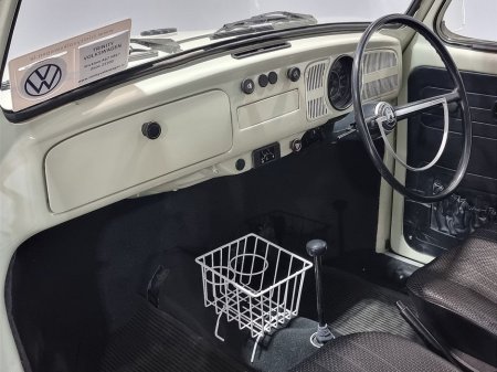 1973 Volkswagen Beetle * BEETLE 1300 * STUNNING EXAMPLE * IMMACULATE * TRINITY VOLKSWAGEN * €17,950 thumbnail