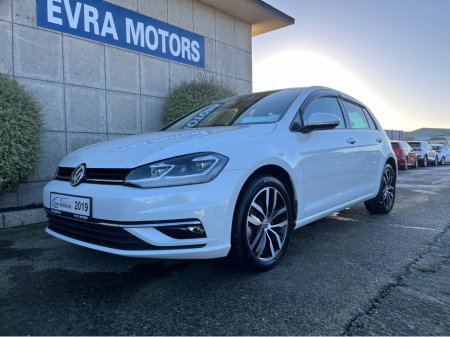 2019 Volkswagen Golf HIGHLINE AUTOMATIC 1.4 PETROL //LOW MILES//HIGH SPEC//REVERSE CAMERA//KEYLESS ENTRY//ADAPTIVE CRUISE CONTROL// €21,950 thumbnail