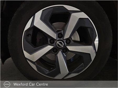 2023 Nissan Qashqai 1.3 CVT HYBRID SV Premium AUTO €25,795 thumbnail