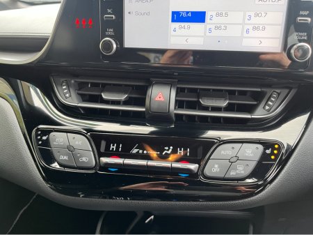 2022 Toyota C-HR GR SPORT AUTOMATIC HYBRID 1.8 PETROL //HALF LEATHER HEATED SEATS//ADAPTIVE CRUISE CONTROL//KEYLESS ENTRY//REVERSE CAMERA// €29,950 thumbnail