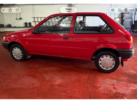 1994 Ford Fiesta - thumbnail 12