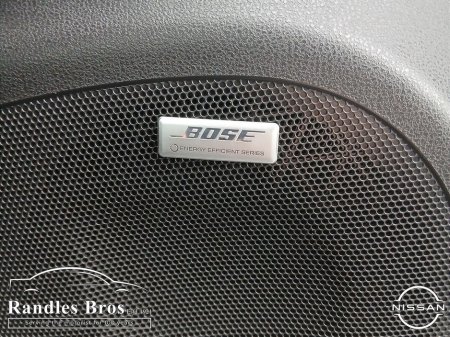 2016 Nissan Leaf - thumbnail 23