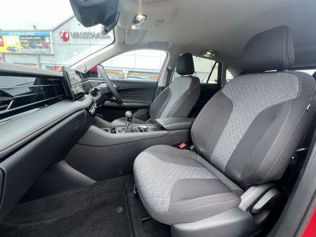 2026 MG HS SE thumbnail