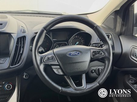 2018 Ford Kuga - thumbnail 4