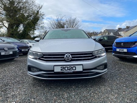 2020 Volkswagen Passat - thumbnail 16